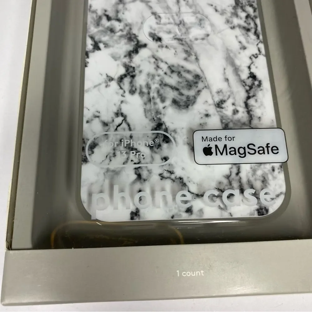 Heyday iPhone 13 Pro with MagSafe NIB Black‎ White Marble Bumper Phone Case